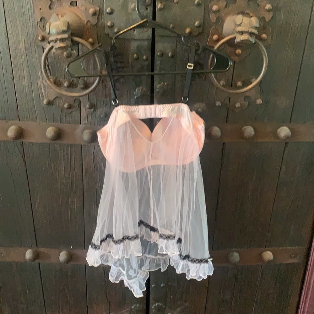 Victoria’s Secret - Picture 12 of 16